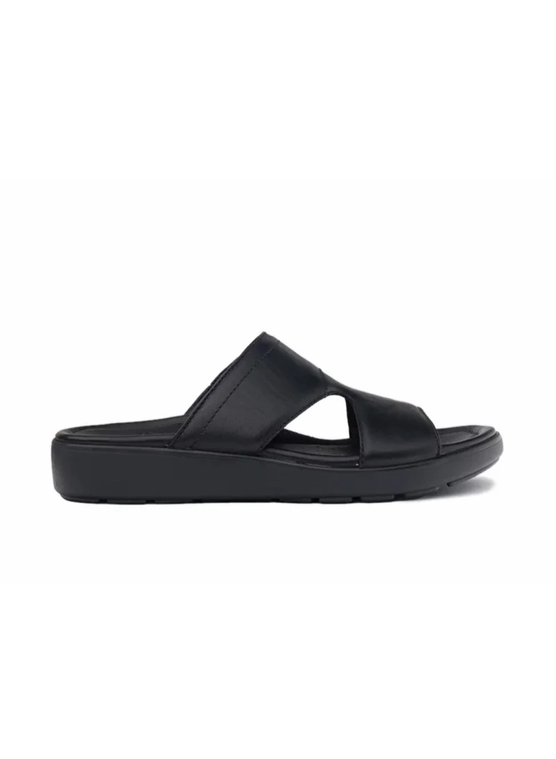 لانجوتش صندل فينلي للرجال